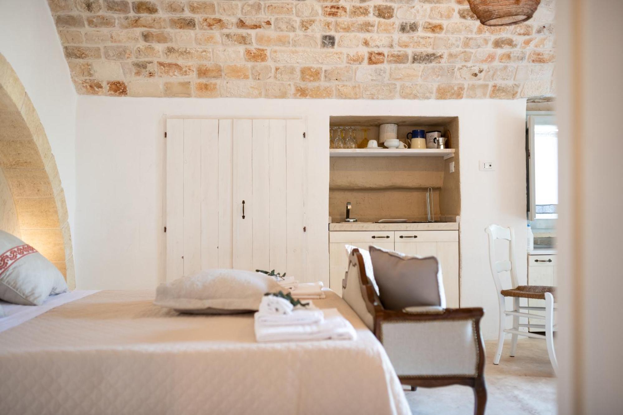 Гостевой дом Apollo House Of Puglia Монополи Экстерьер фото