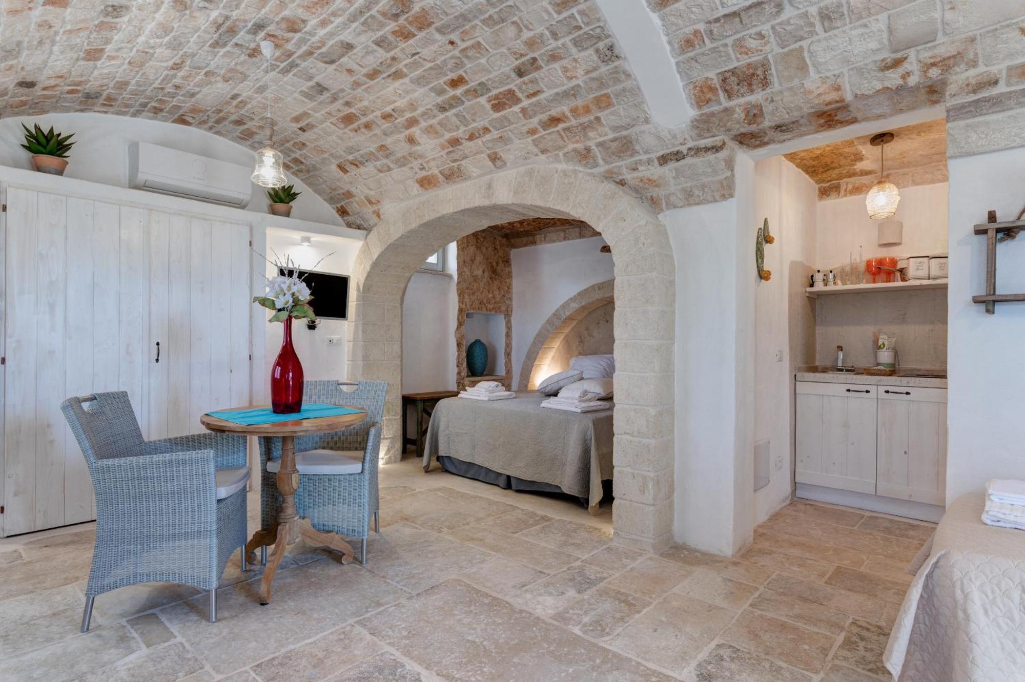 Гостевой дом Apollo House Of Puglia Монополи Экстерьер фото